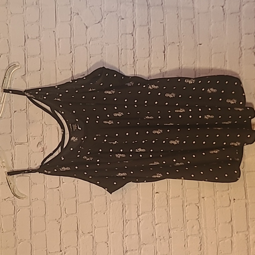Torrid size 28 (5) Black Summer Halter Swing Tank Pineapple Print Cross Back